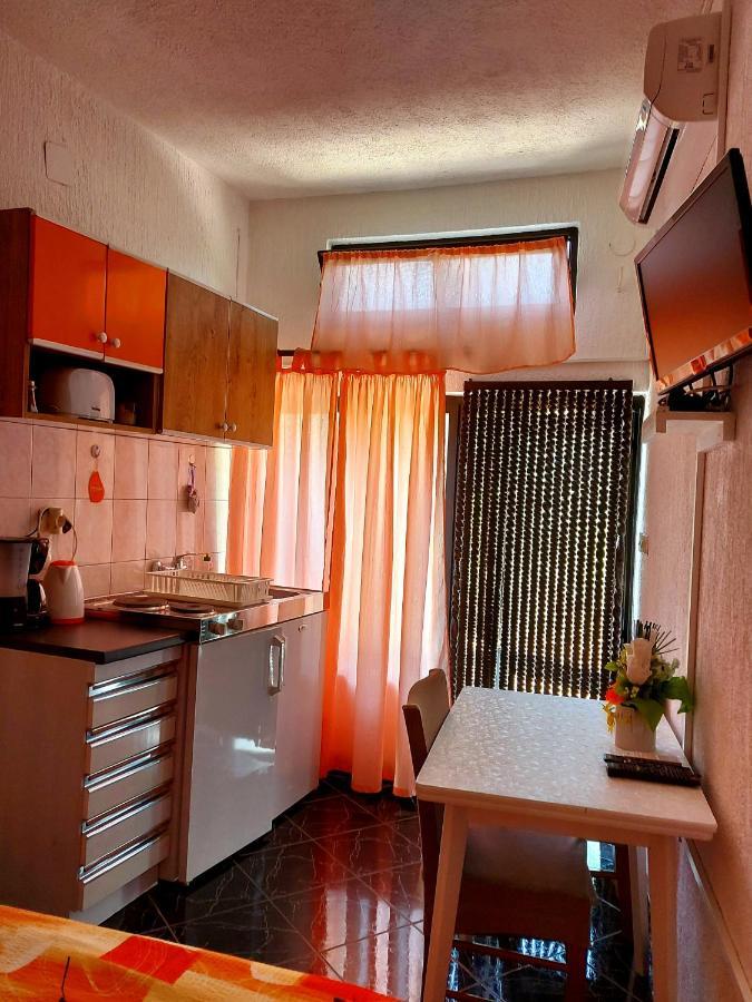 Dalibor Apartment เซนญ์ ภายนอก รูปภาพ