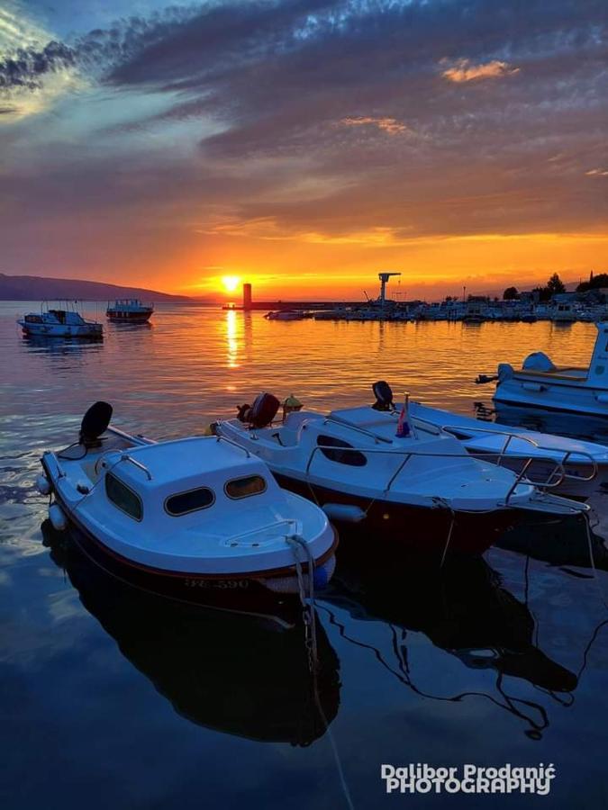 Dalibor Apartment เซนญ์ ภายนอก รูปภาพ