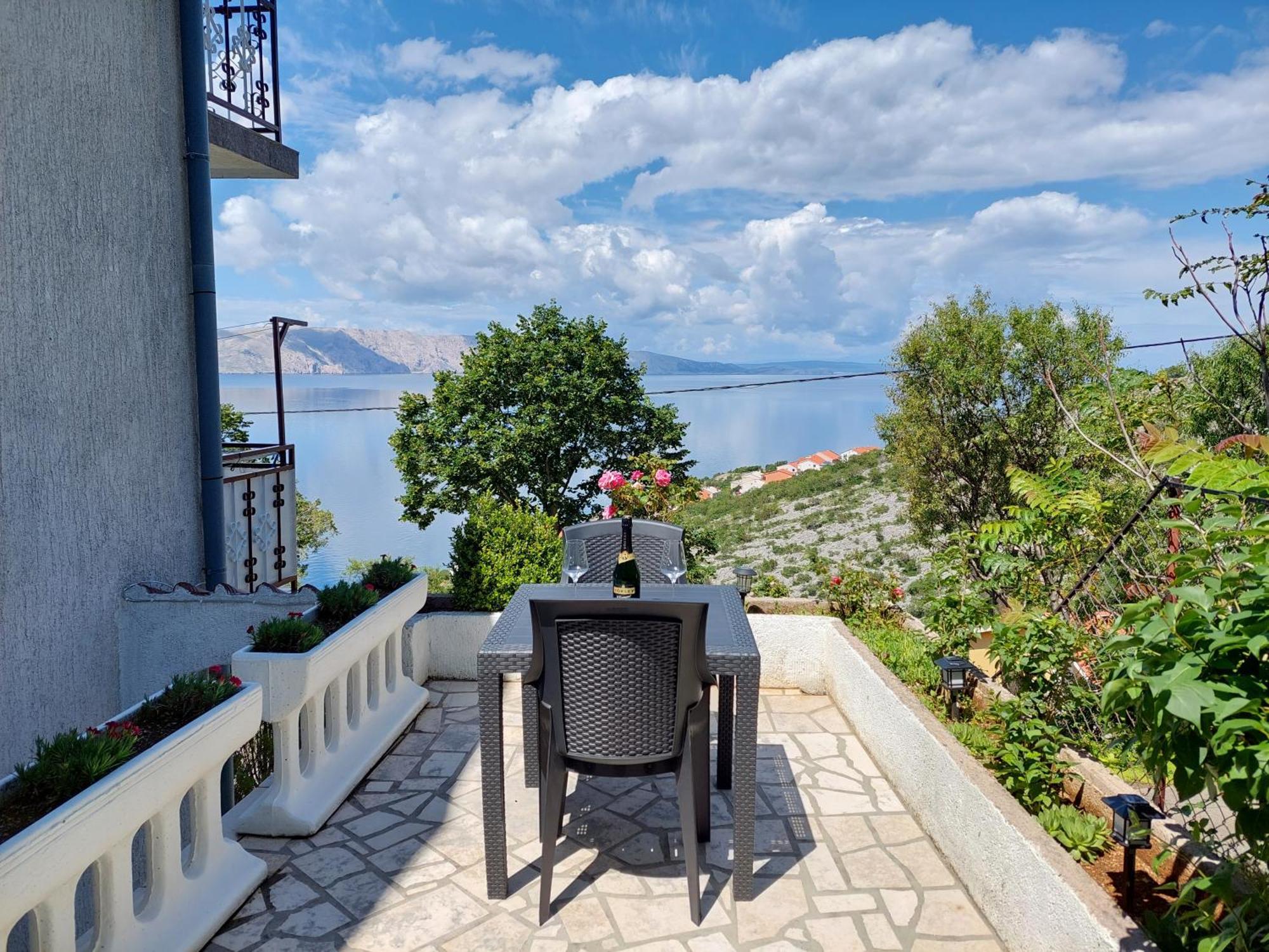 Dalibor Apartment เซนญ์ ภายนอก รูปภาพ